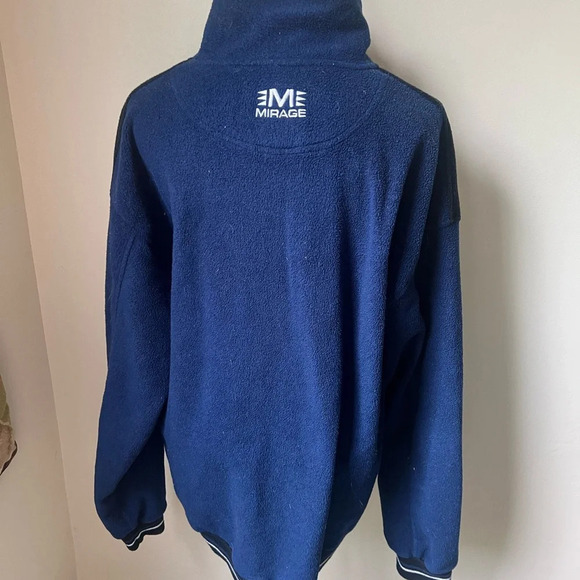 Vintage U Conn Huskies Crewneck Fleece, size XXL - Picture 2 of 5